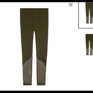 Vs Pink ultimate leggings